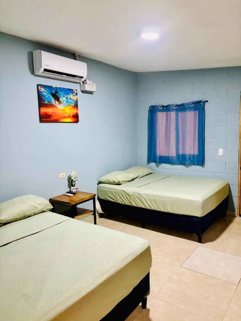 Hostal Camila'S Tamanique Exterior foto